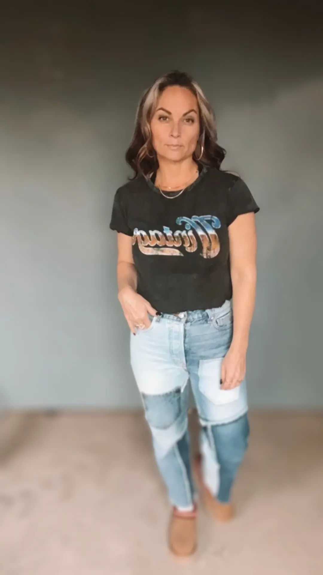 102350 VINTAGE MOM CROP TEE