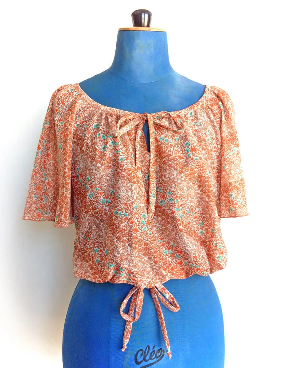 1970s Peasant Top Flutter Sleeve Floral
