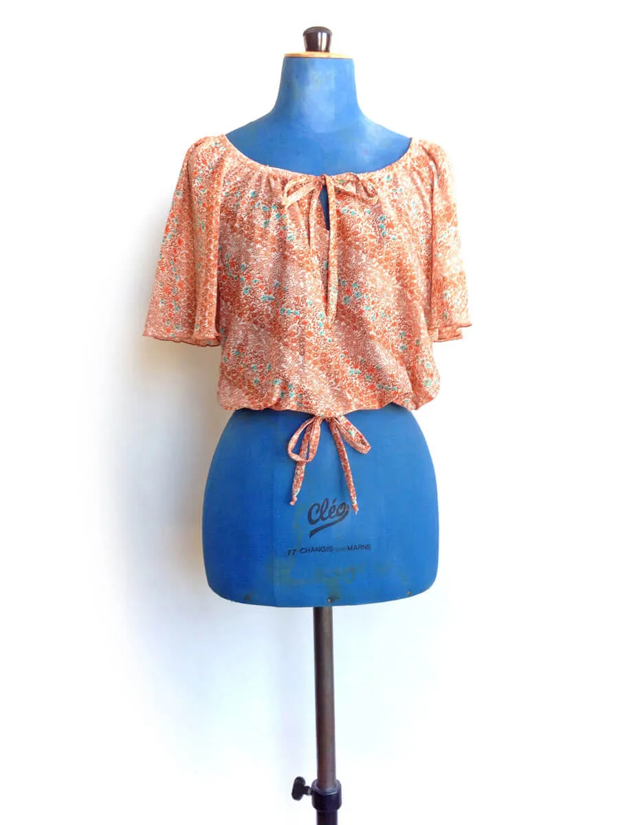 1970s Peasant Top Flutter Sleeve Floral