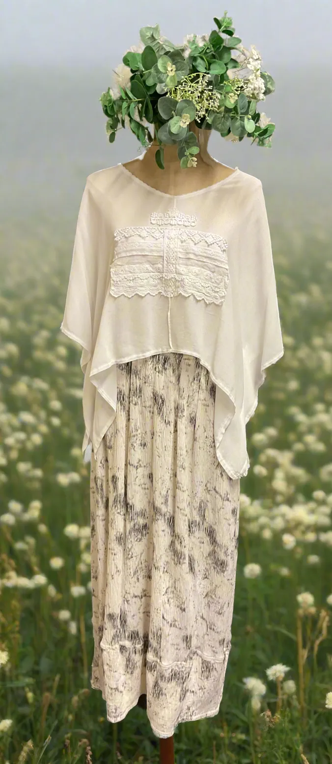 #5252 Cream/Black crinkle fabric bubble skirt