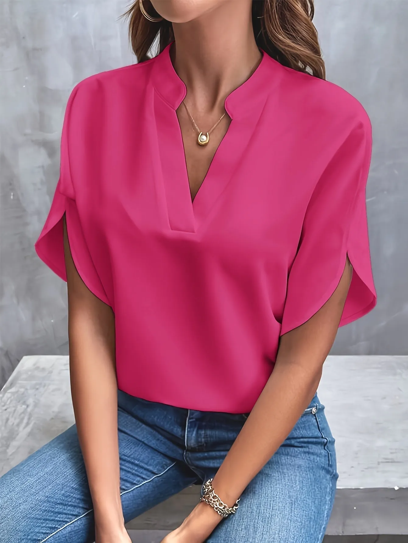 Billie™ - Classic V-Neck Top