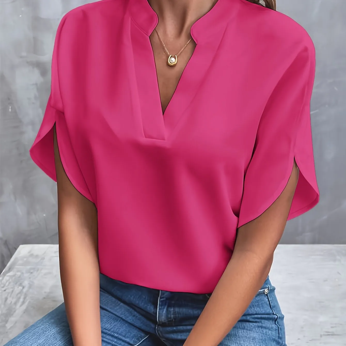 Billie™ - Classic V-Neck Top