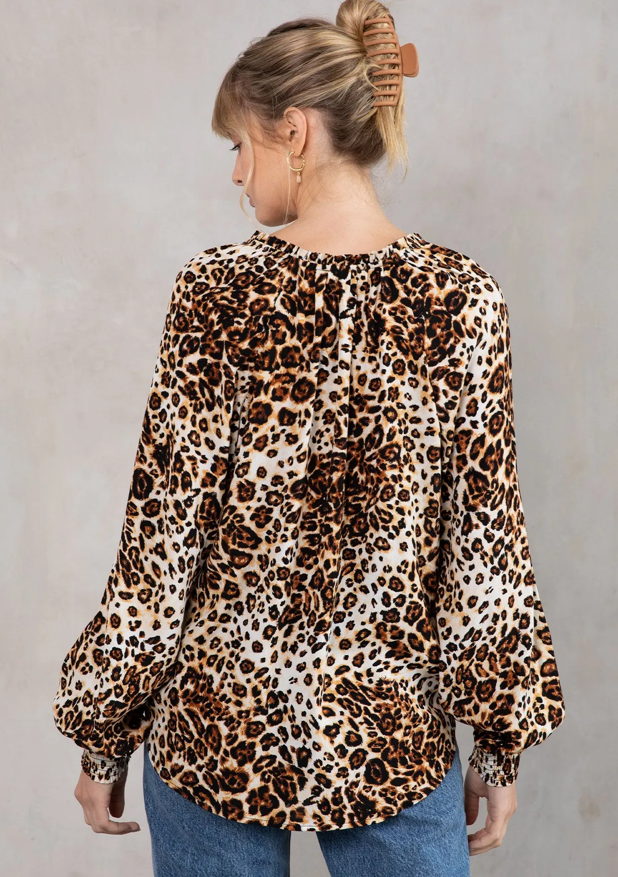 Chic Leopard Print Long Sleeve Peasant Top