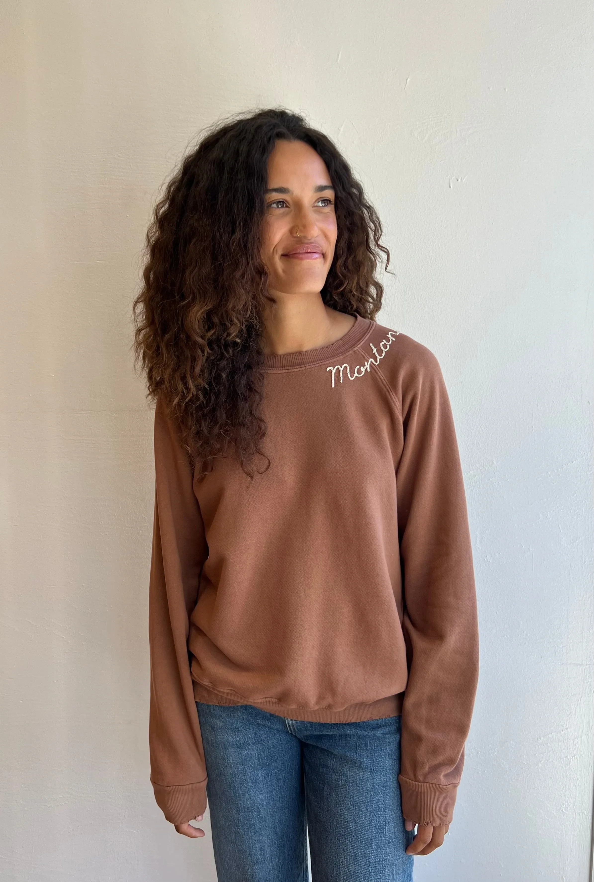 Cinnamon embroidered Montana Sweatshirt- cream thread
