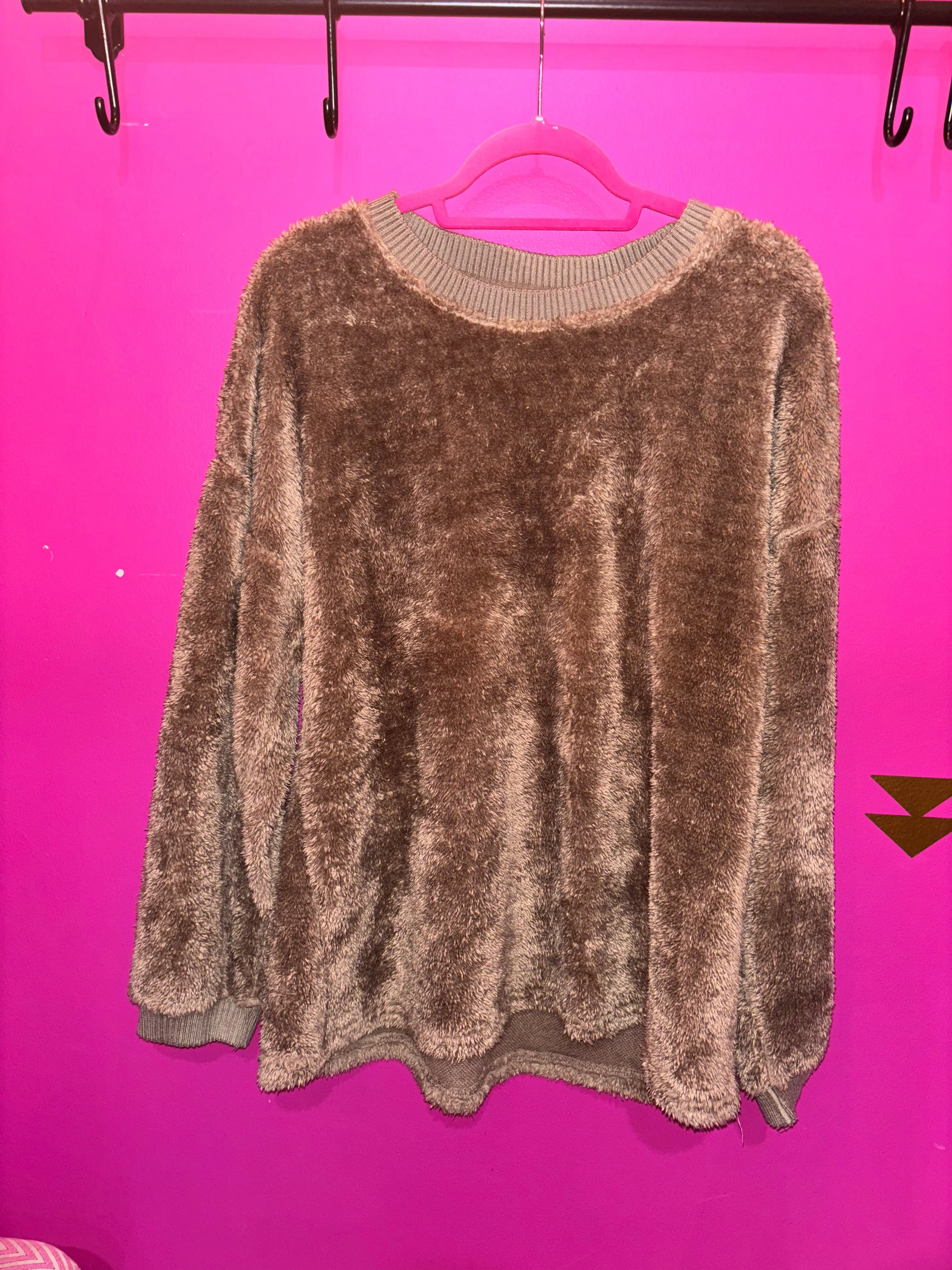 Colette Cutie Vintage Fuzzy Top