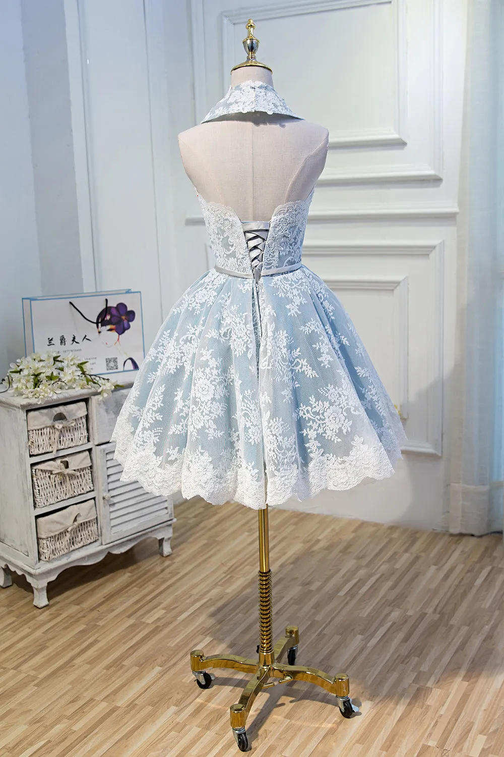 Cute Halter Homecoming Dresses with Lace Appliques