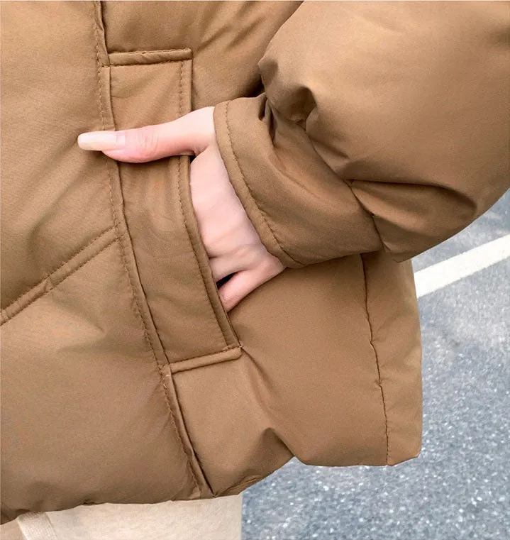 Easy-to-Clean Quilted Puffer Jacket with Zip-up Style