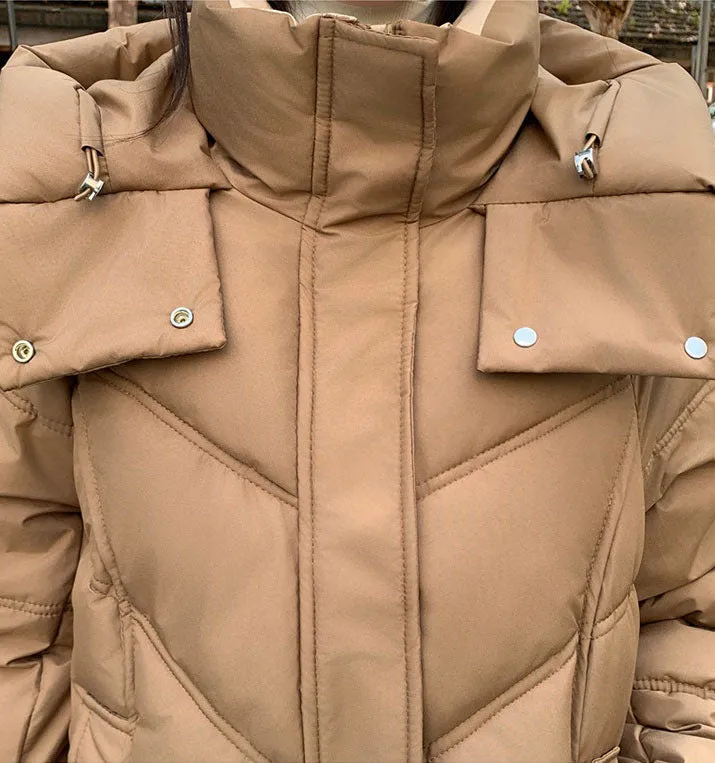 Easy-to-Clean Quilted Puffer Jacket with Zip-up Style