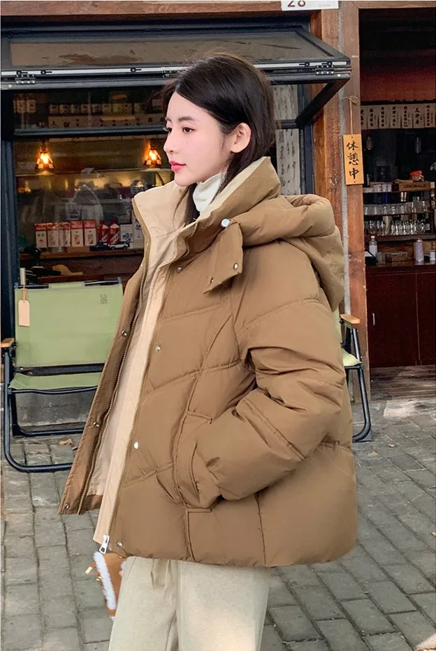 Easy-to-Clean Quilted Puffer Jacket with Zip-up Style