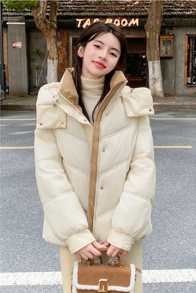 Easy-to-Clean Quilted Puffer Jacket with Zip-up Style