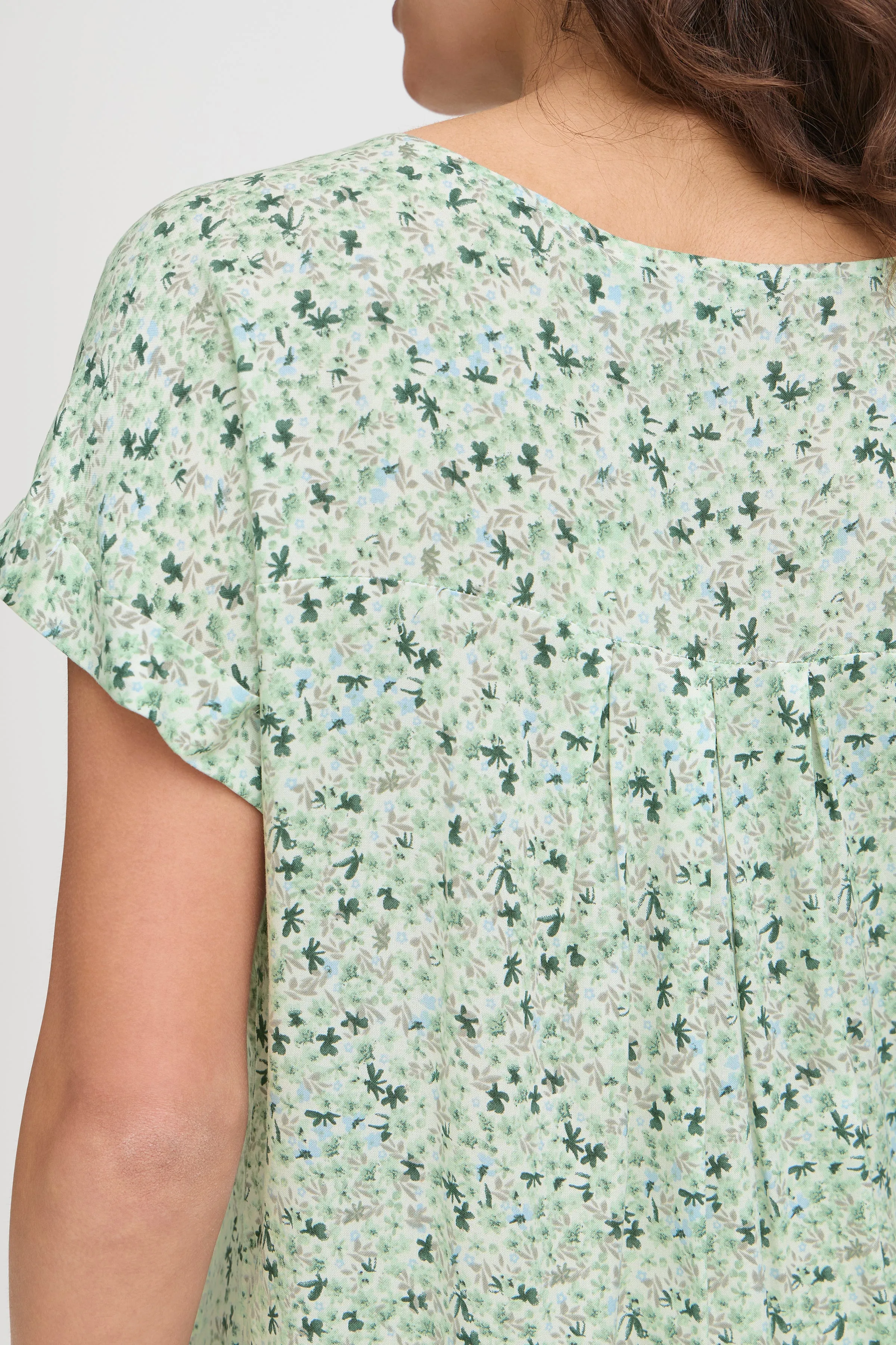 Heat Blouse | Iceberg Green