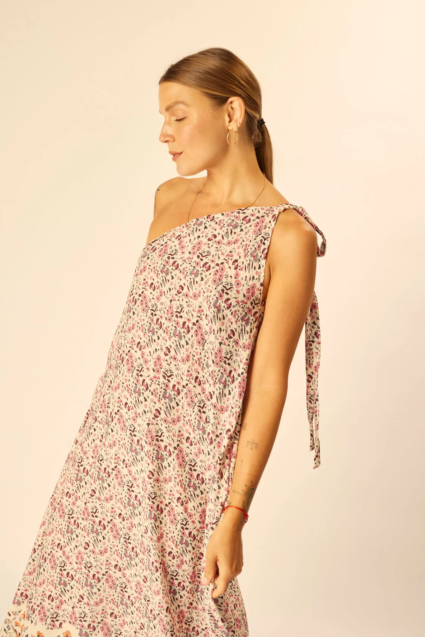LOLA DRESS
