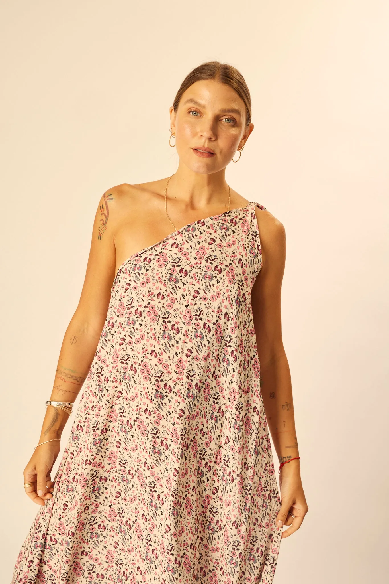 LOLA DRESS