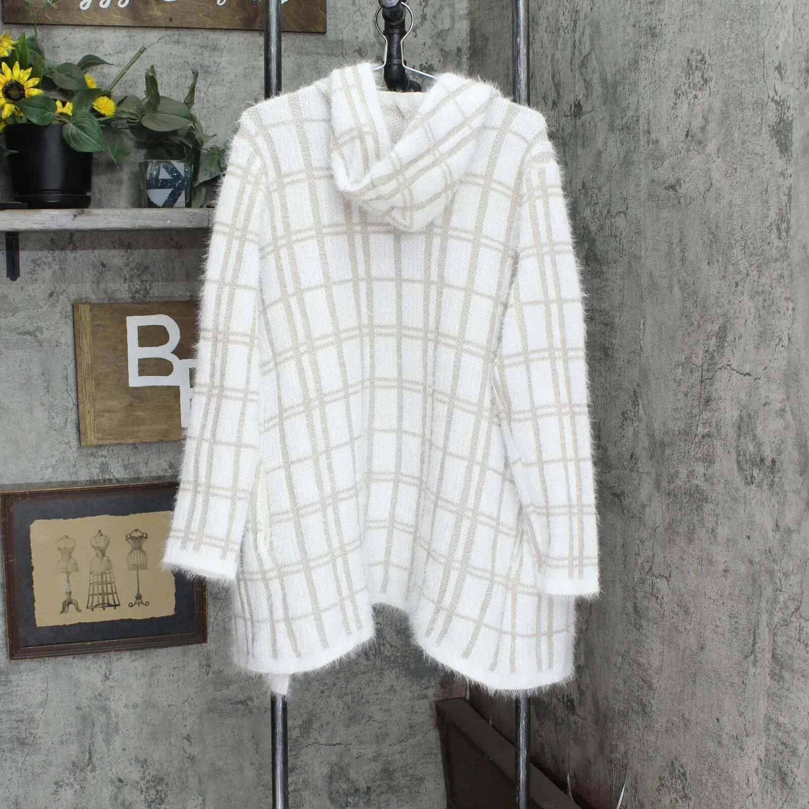 Love Ever After Womens Fuzzy Hooded OversiZe Open Front Cardigan White / Brown L
