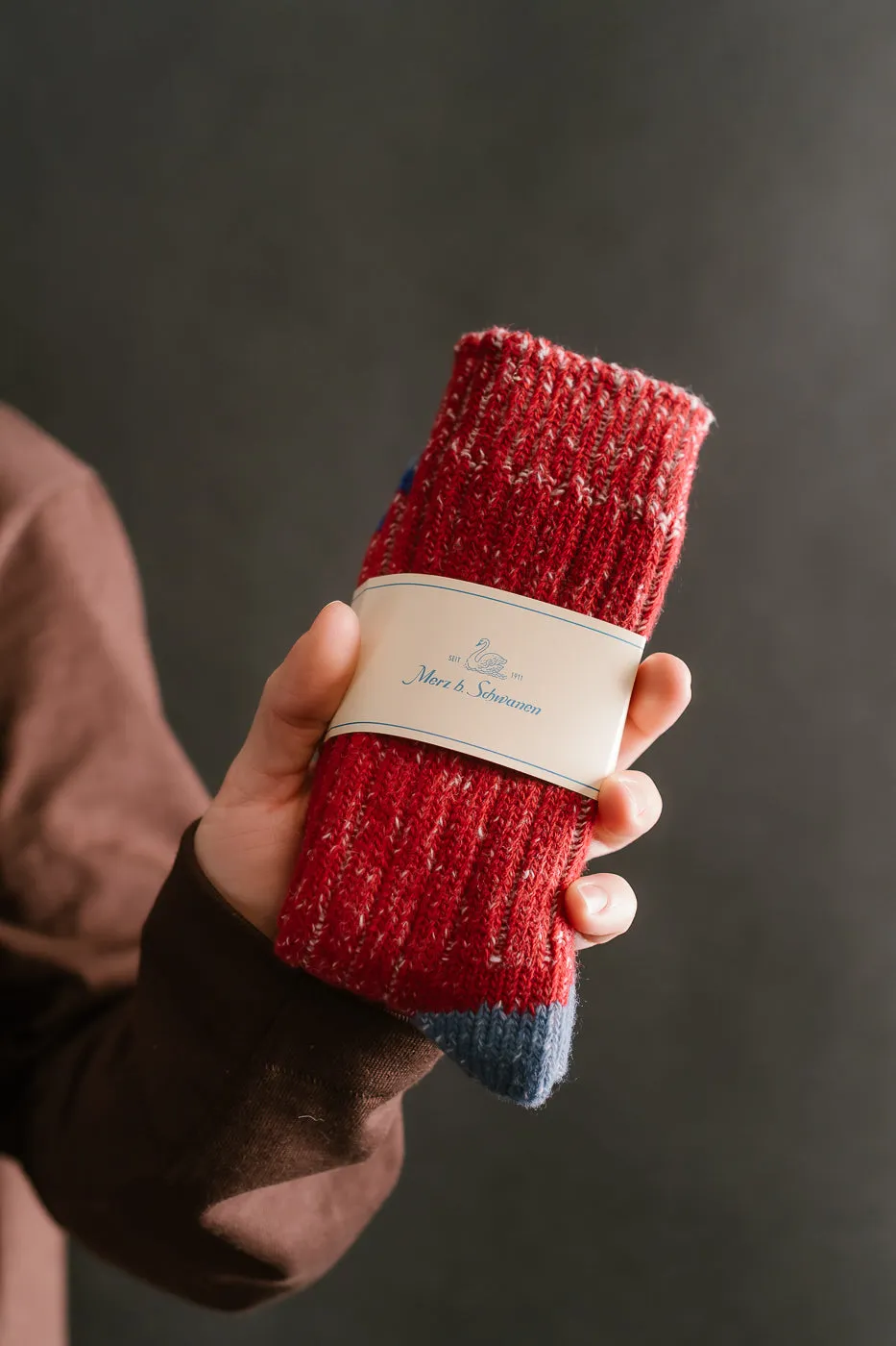 MW72.3102 - Extra Fine Merino Wool Socks - Red, Nature Melange