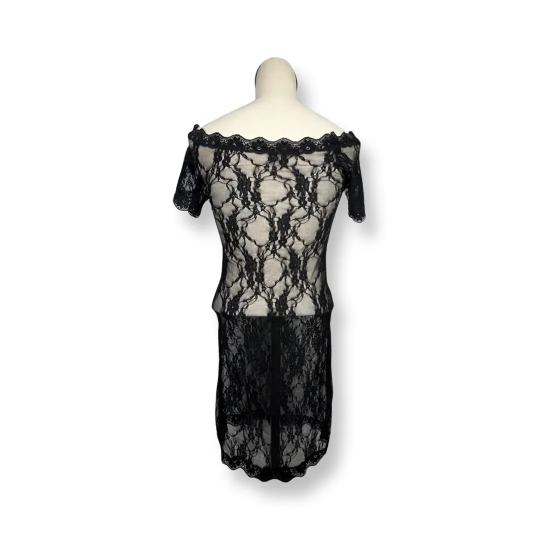 Off-the-shoulder Lace Dress size M