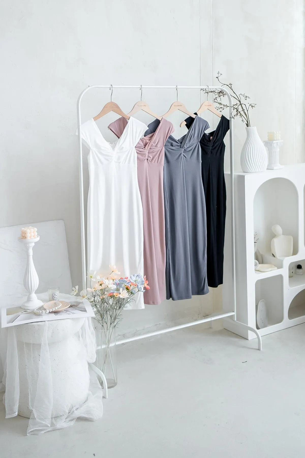RAYE SWEETHEART TWIST DRESS IN BLACK