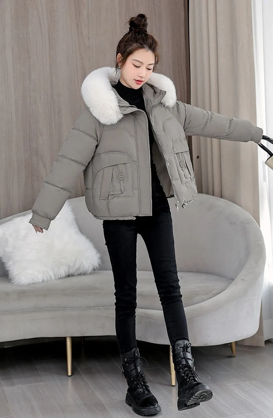 Relaxed-fit Quilted Puffer Jacket with a Removable Fur Lining