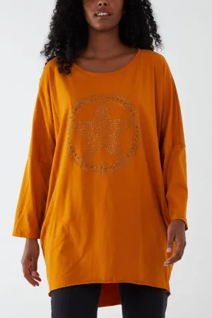 Scoop Neck Circle Star Stud Top