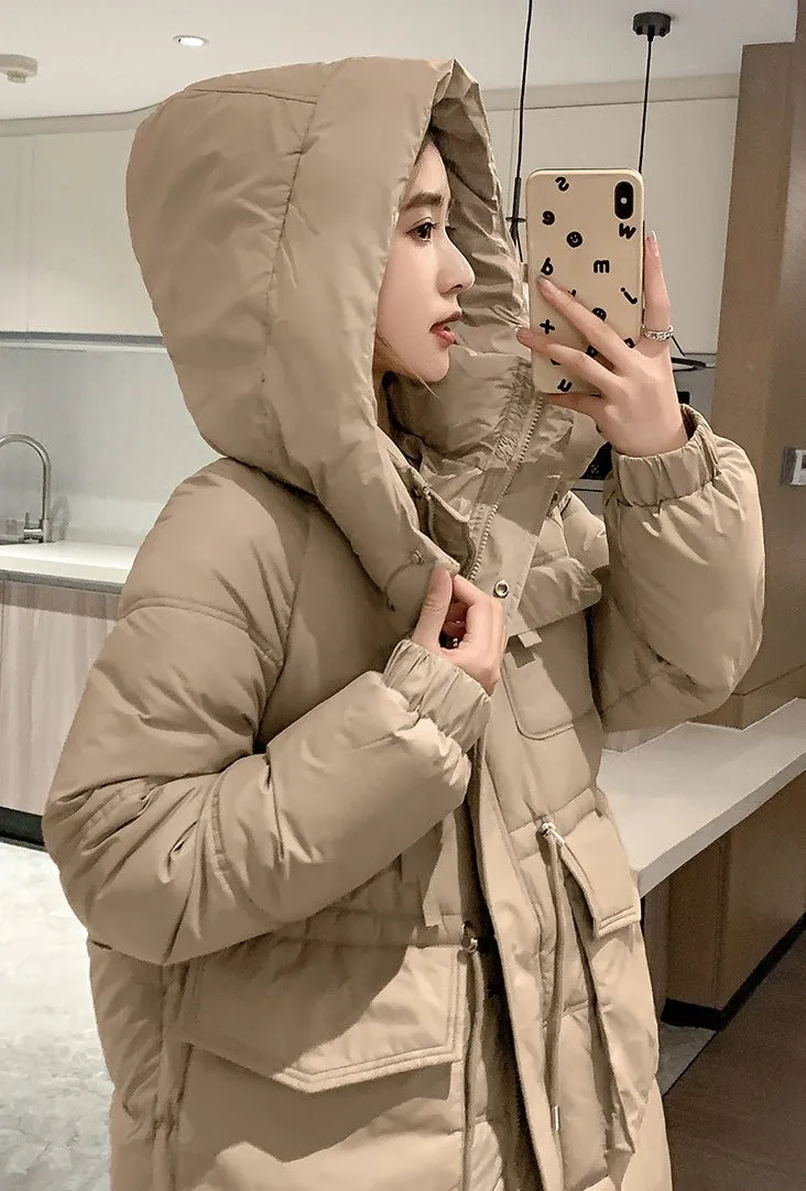 Stylish Knee-Length Puffer Coat for Women Featuring Cargo Patch Pockets