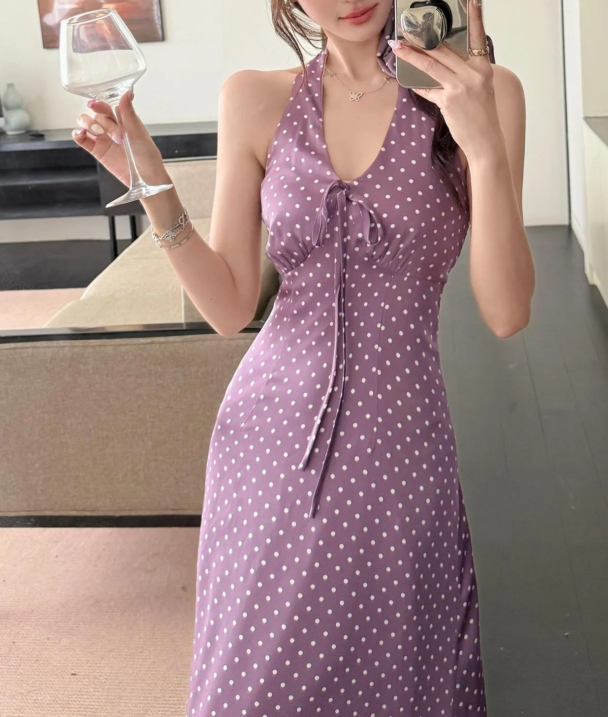 Stylish Women's Halterneck Dress in Floral Print for Your Holiday