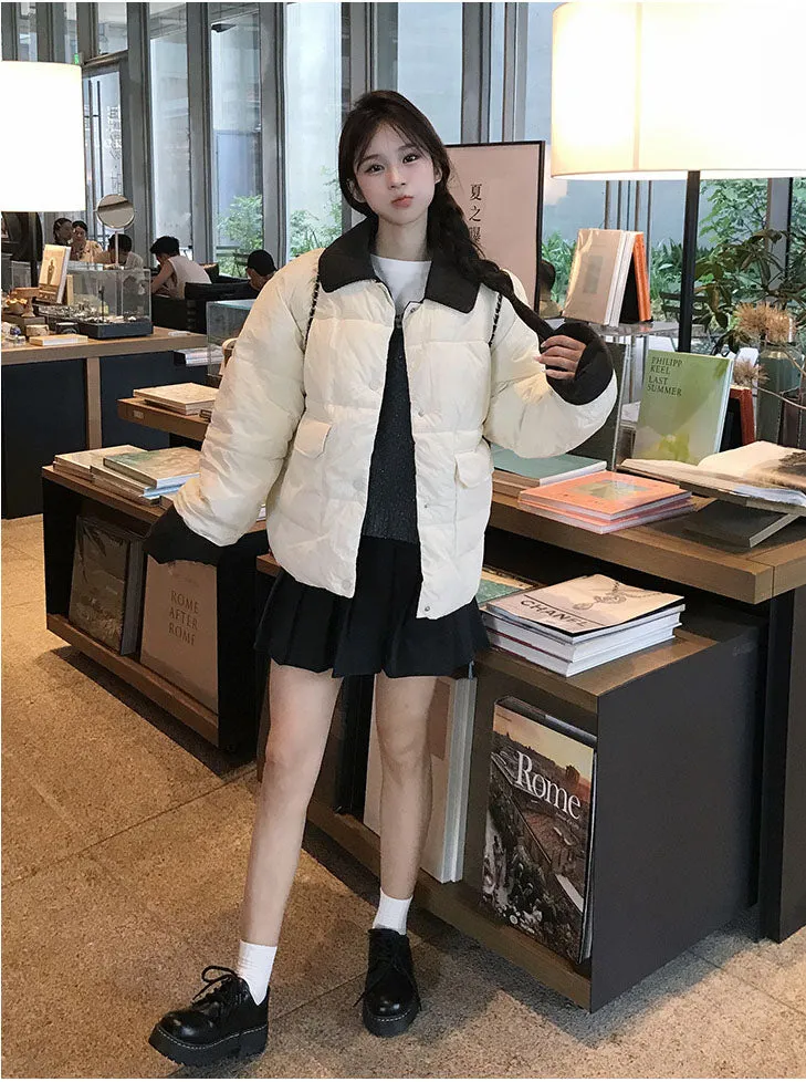 Stylish Women's Quilted Puffer Jacket in Patchwork Design