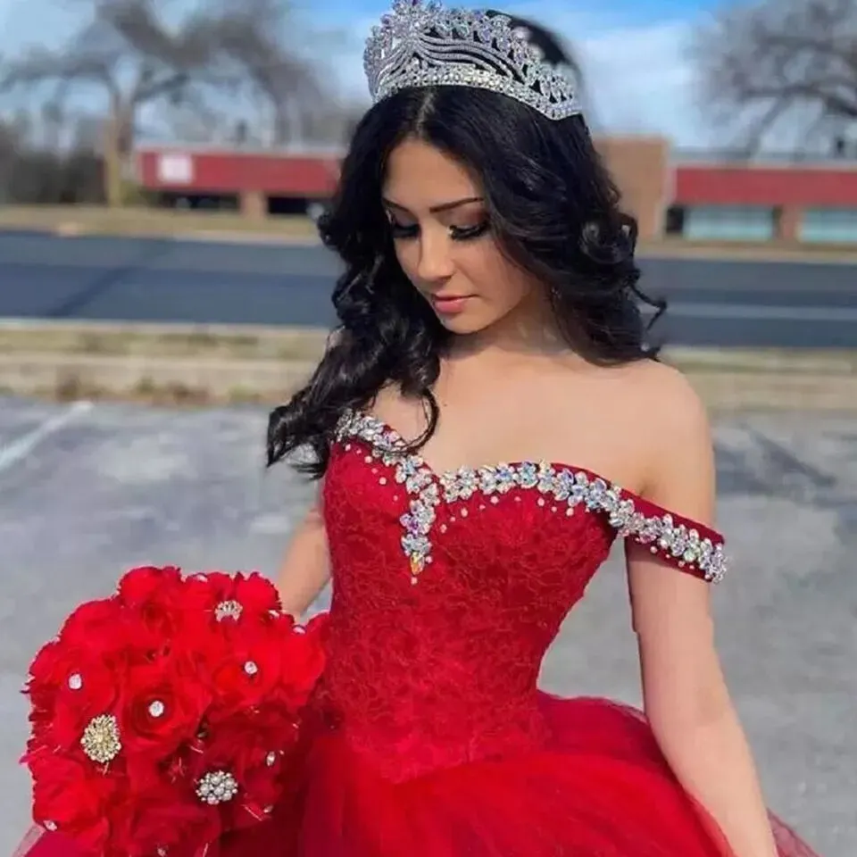 Sweetheart Ball Gown Quinceanera Dresses Vestidos De 15 Anos Fashion Crystal Off-Shoulder Birthday Party Gowns
