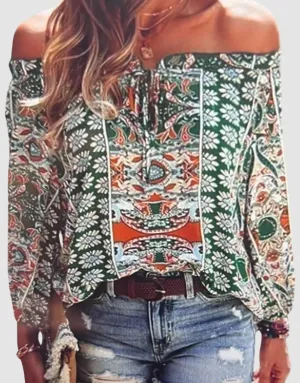 The Boho Floral Print Off the Shoulder Peasant top in Green