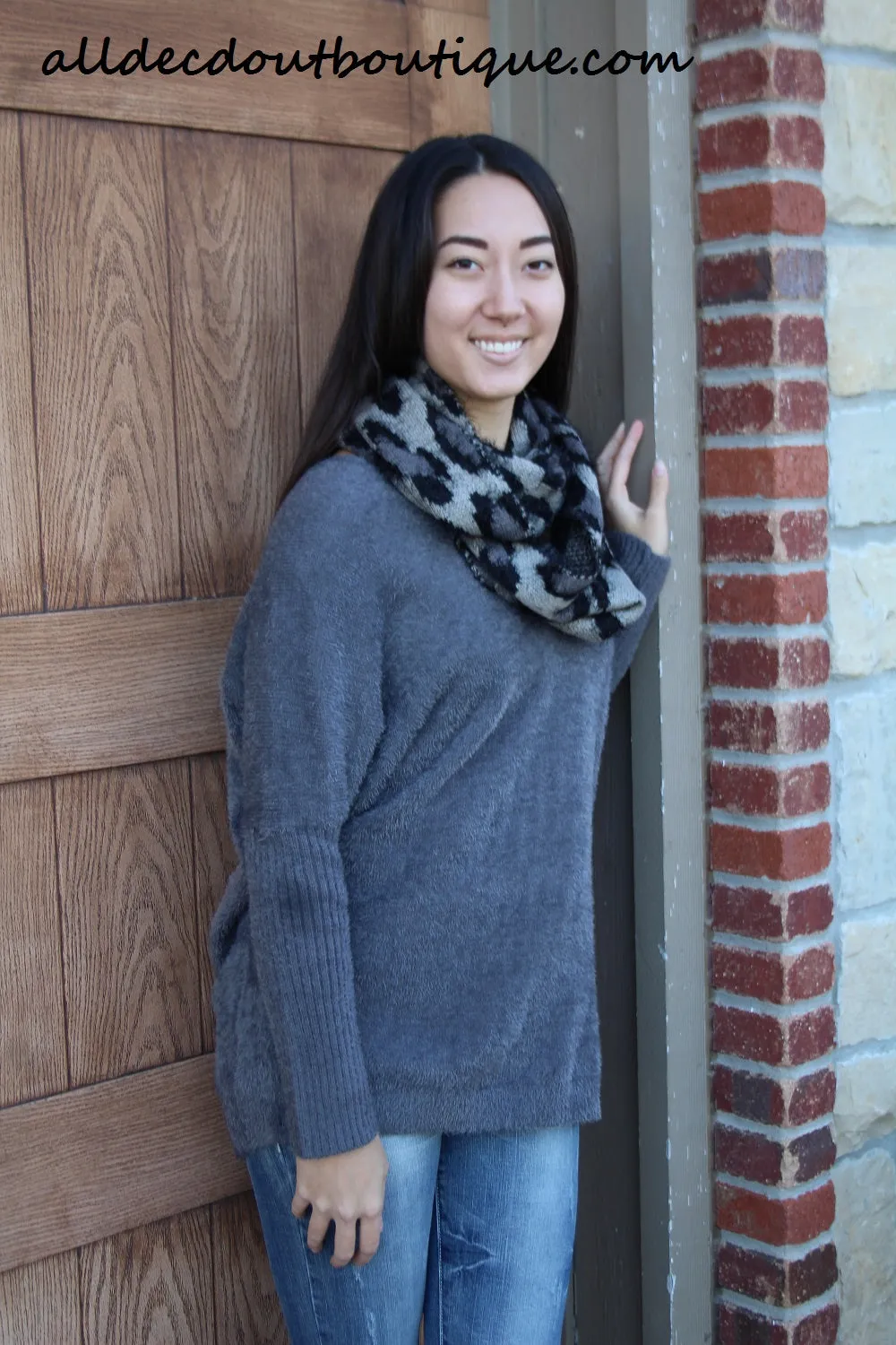 Umgee | Over-sized Fuzzy Sweater Charcoal