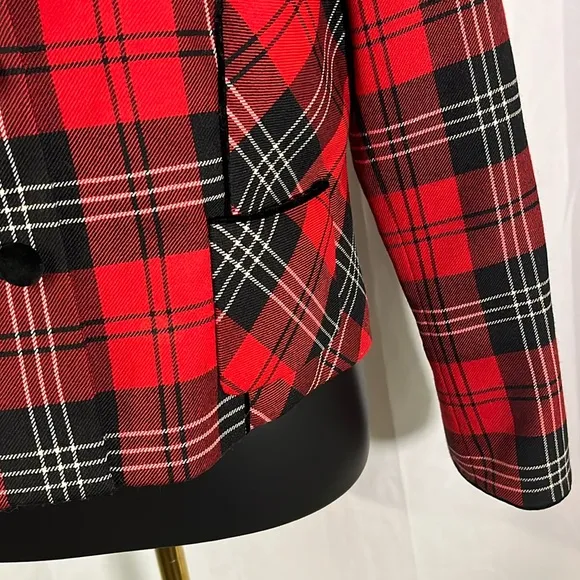 Vintage Pendleton Red &amp; Black Tartan Plaid Cropped Velvet Trim Wool Blazer