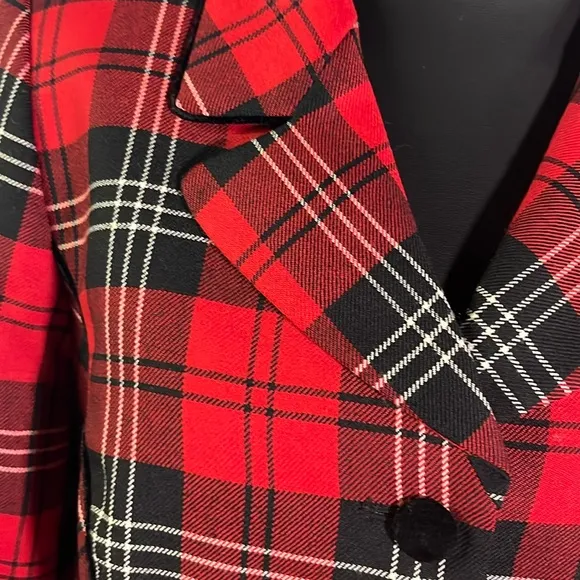 Vintage Pendleton Red &amp; Black Tartan Plaid Cropped Velvet Trim Wool Blazer
