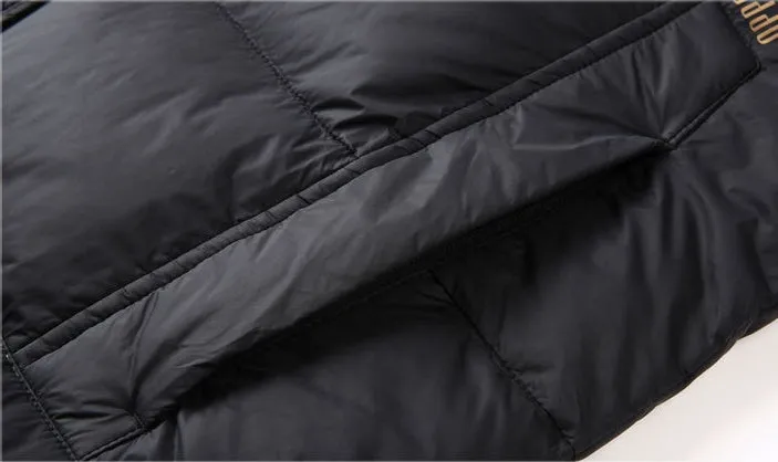 Water-resistant and Windproof Puffer Down Jacket for Men