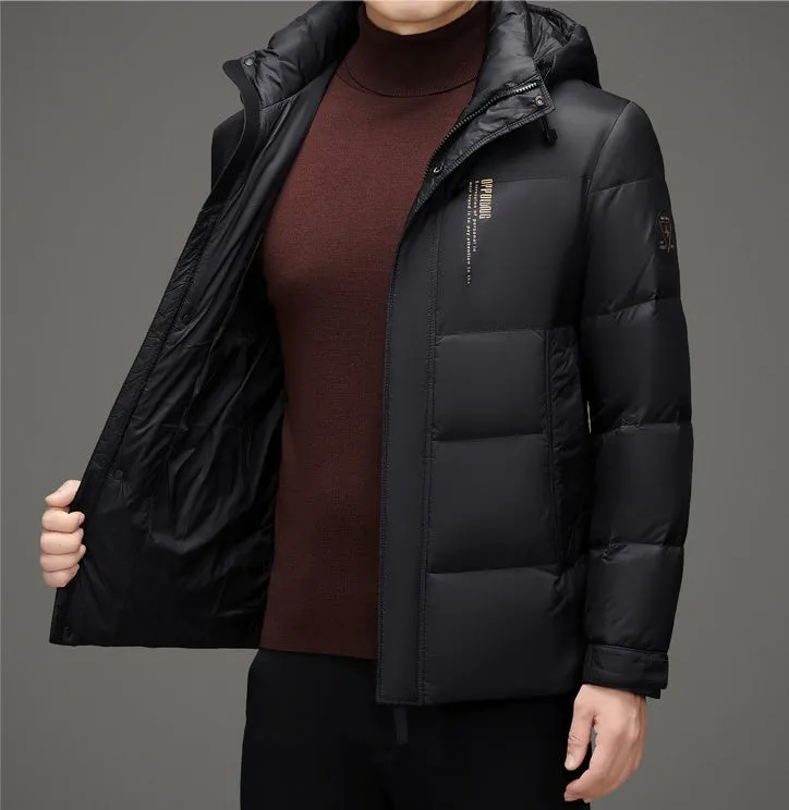 Water-resistant and Windproof Puffer Down Jacket for Men