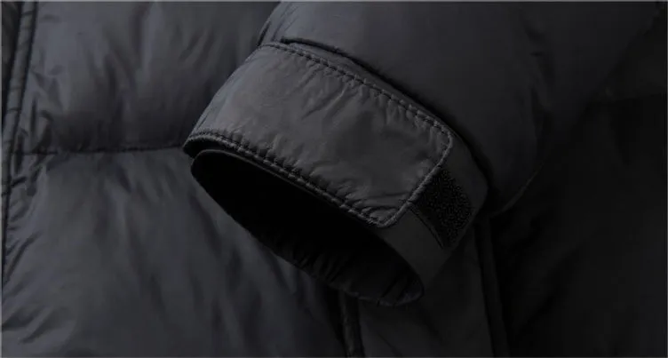 Water-resistant and Windproof Puffer Down Jacket for Men