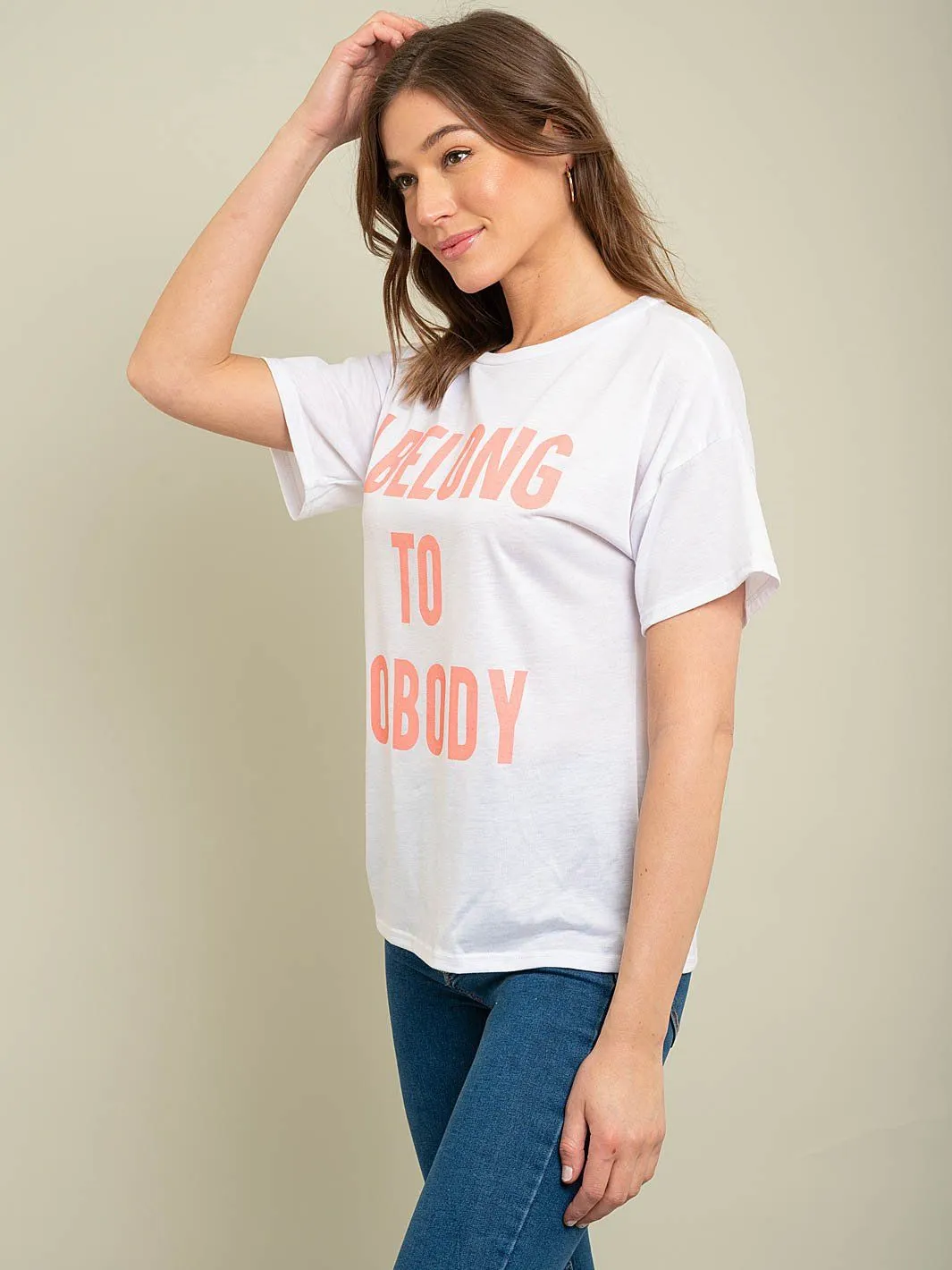 WOMEN'S I BELONG TO NOBODY GRAPHIC TOP