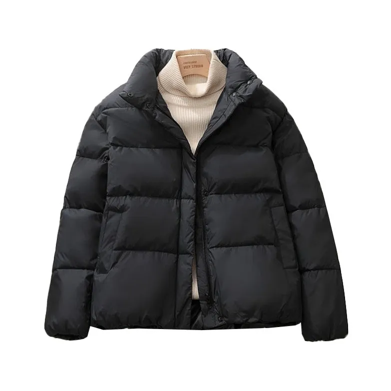 Women's Quilted Puffer Jacket with In-Seam Pockets for Warmth