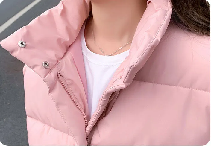 Women's Quilted Puffer Jacket with In-Seam Pockets for Warmth
